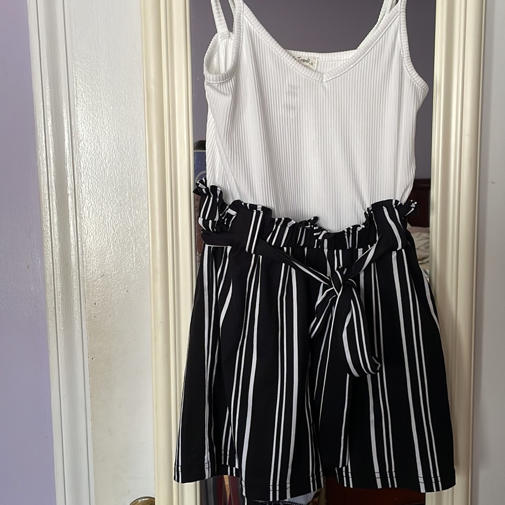 Francesca’s Romper EUC